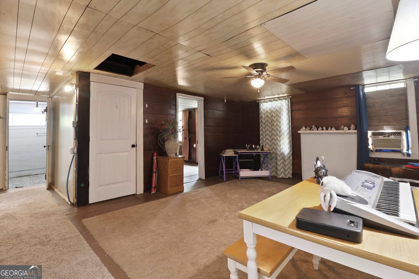 701 Oak Street Springfield - 30