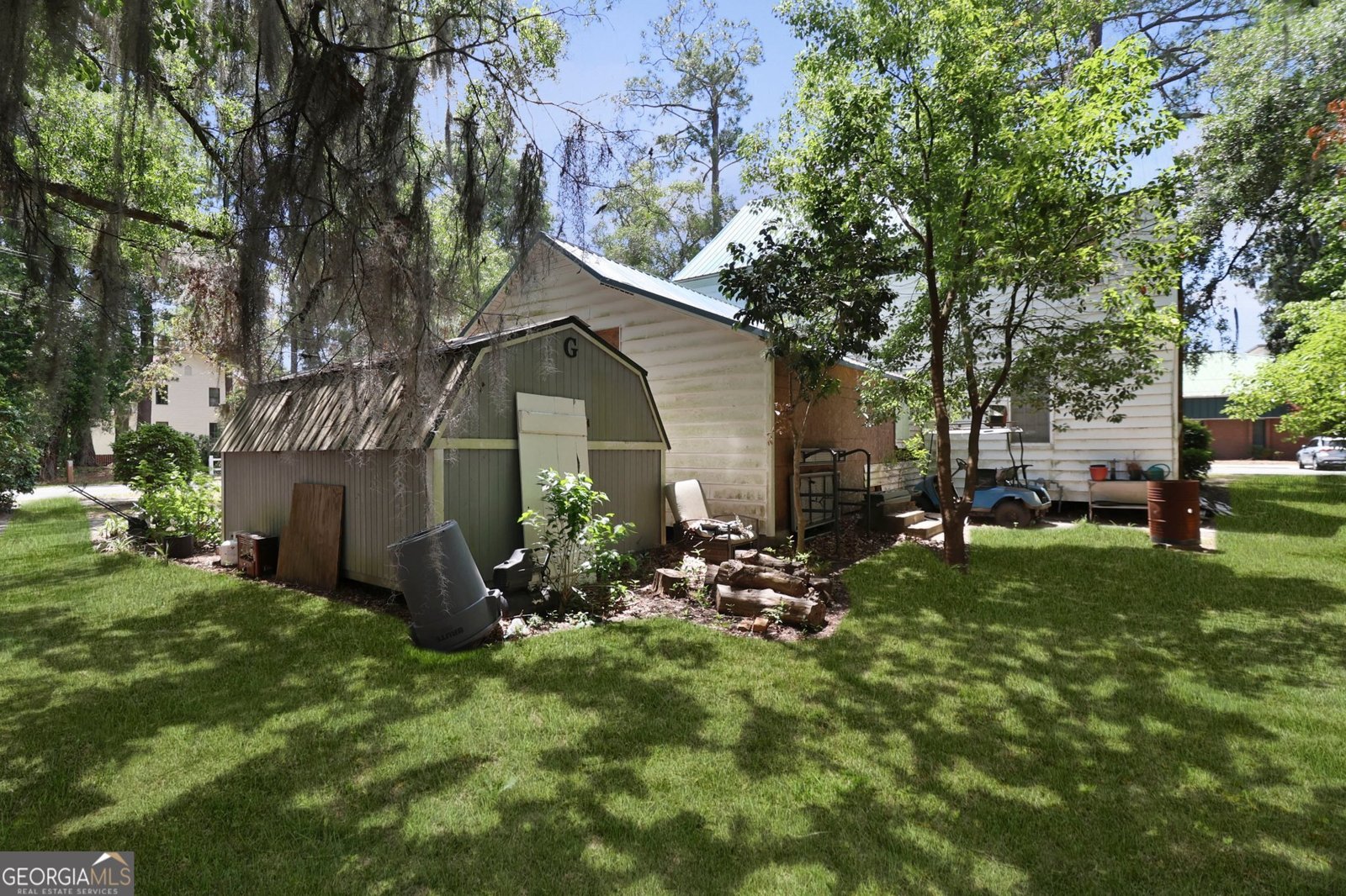 701 Oak Street Springfield - 46