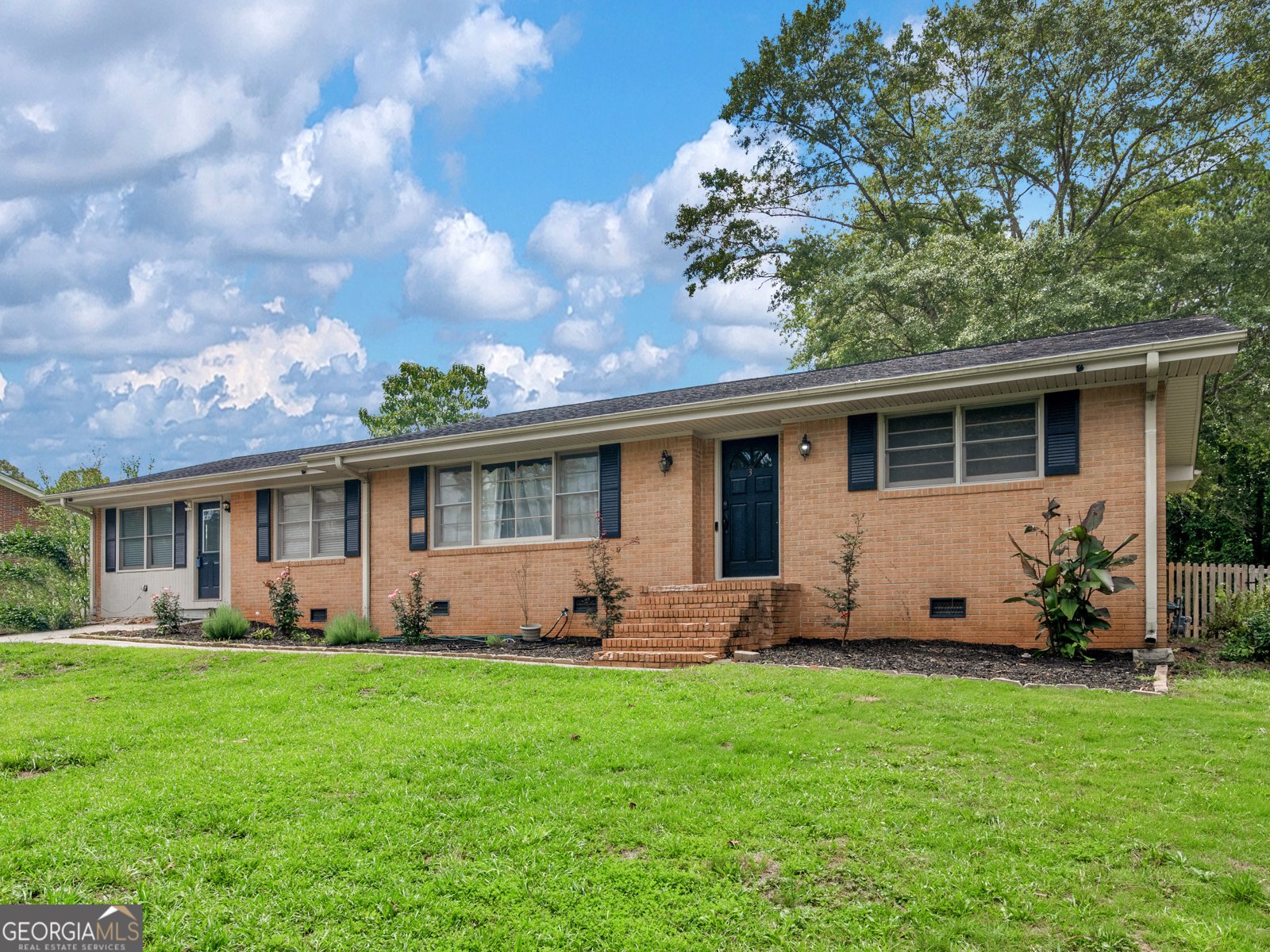 3 Ridge Drive Hampton - 1