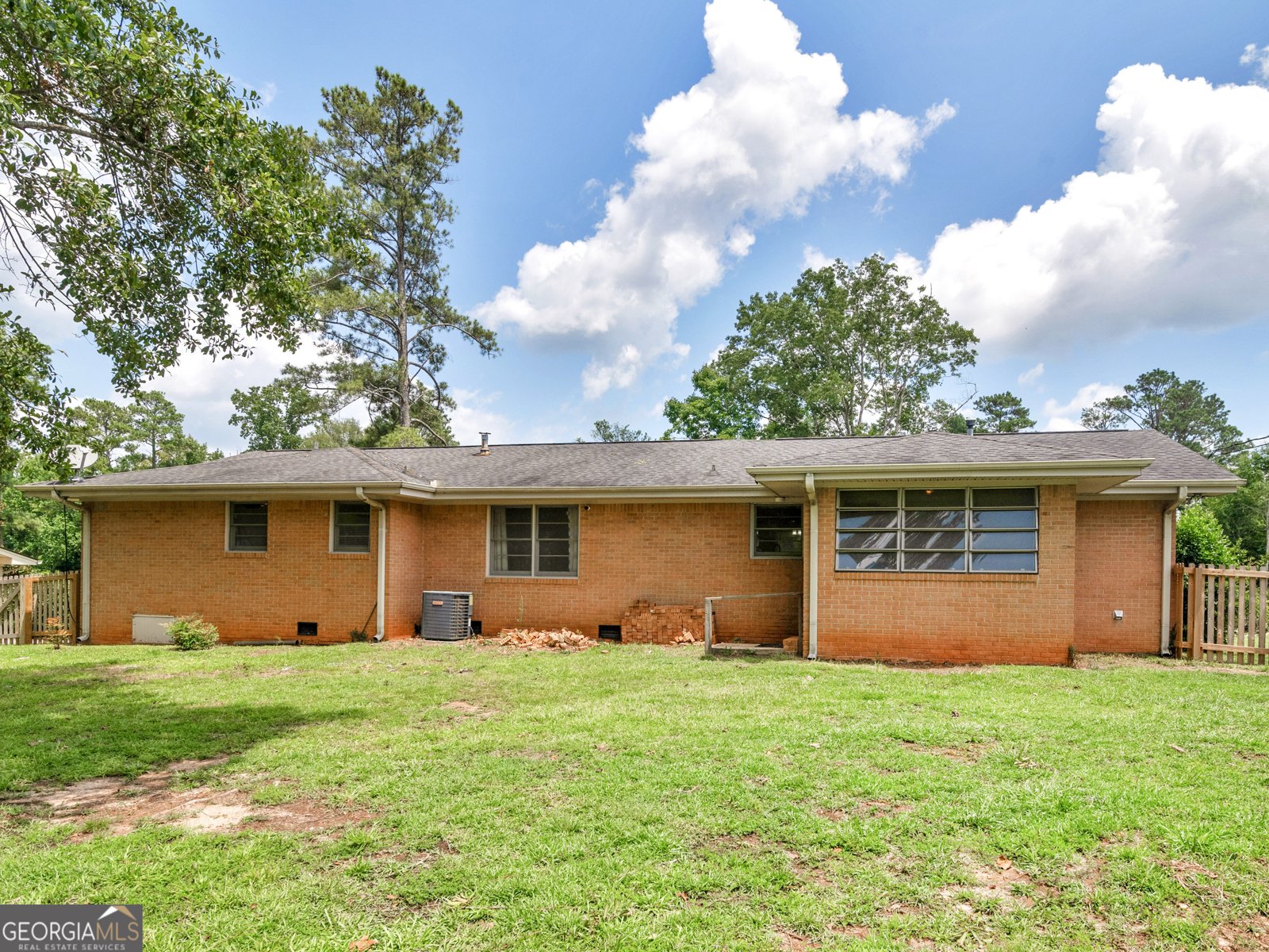 3 Ridge Drive Hampton - 37