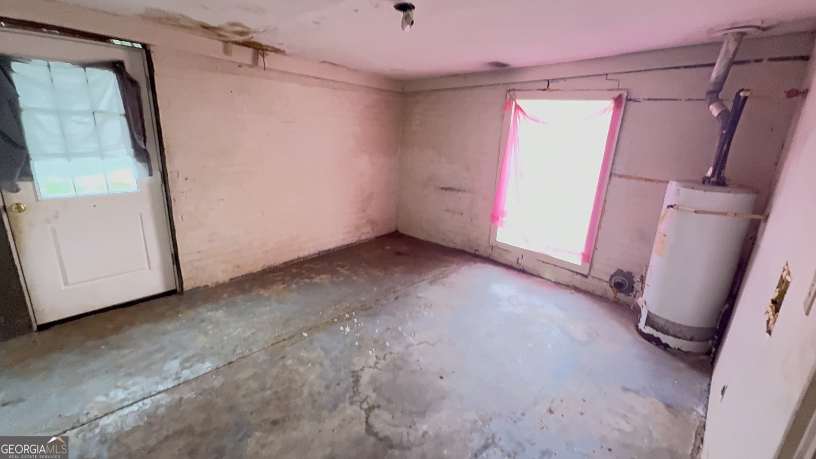 108 College Drive Barnesville - 17