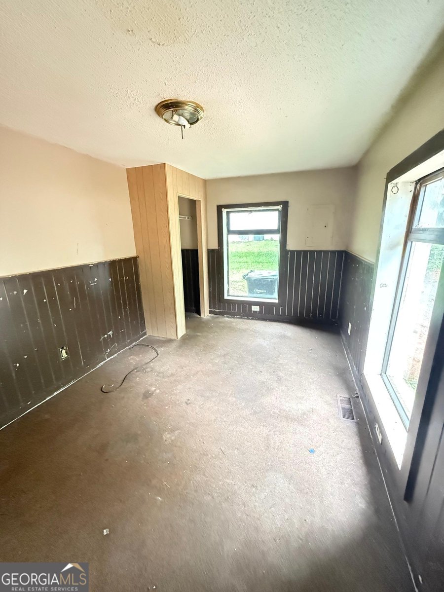 108 College Drive Barnesville - 7