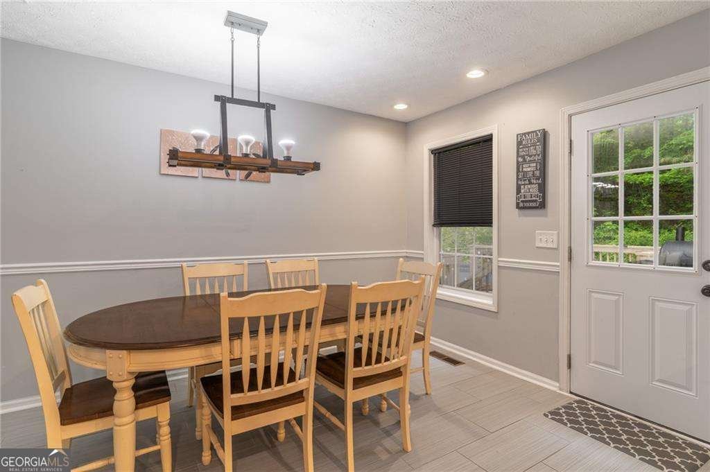 204 Queensbury Court Acworth - 10