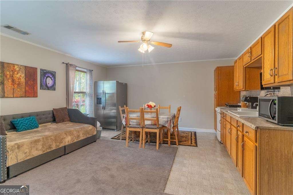 204 Queensbury Court Acworth - 11