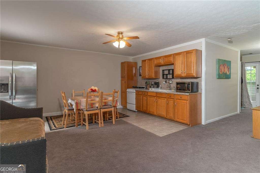 204 Queensbury Court Acworth - 12