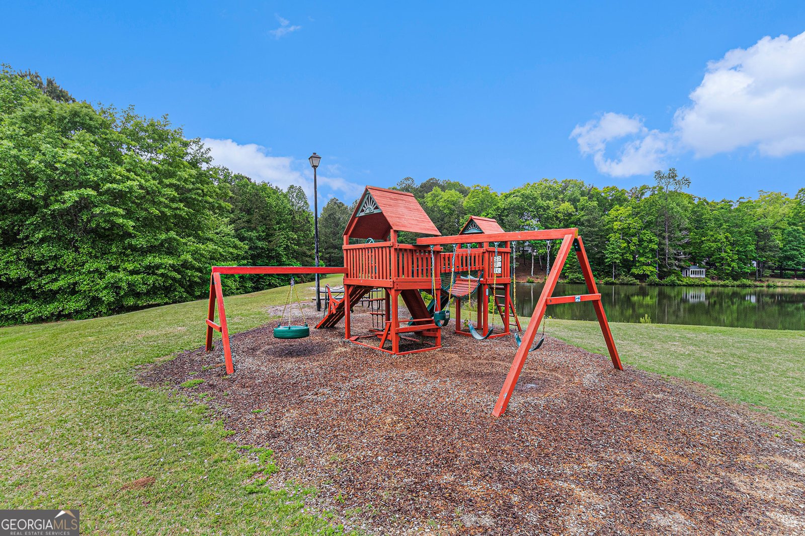 2320 Crystal Court Loganville - 26
