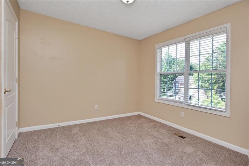 145 TARA Way Covington - 23