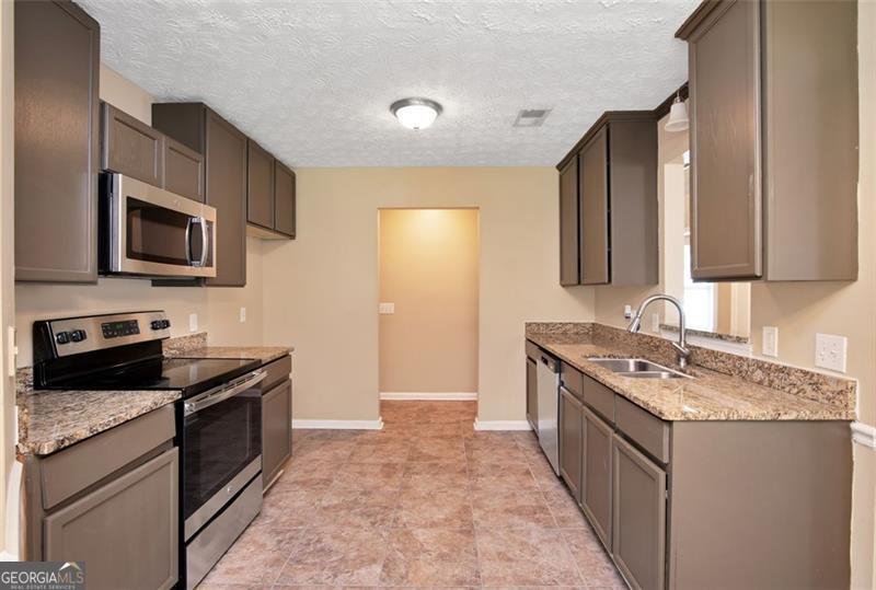 145 TARA Way Covington - 8
