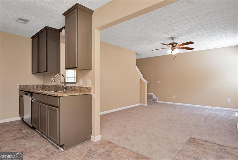 145 TARA Way Covington - 9