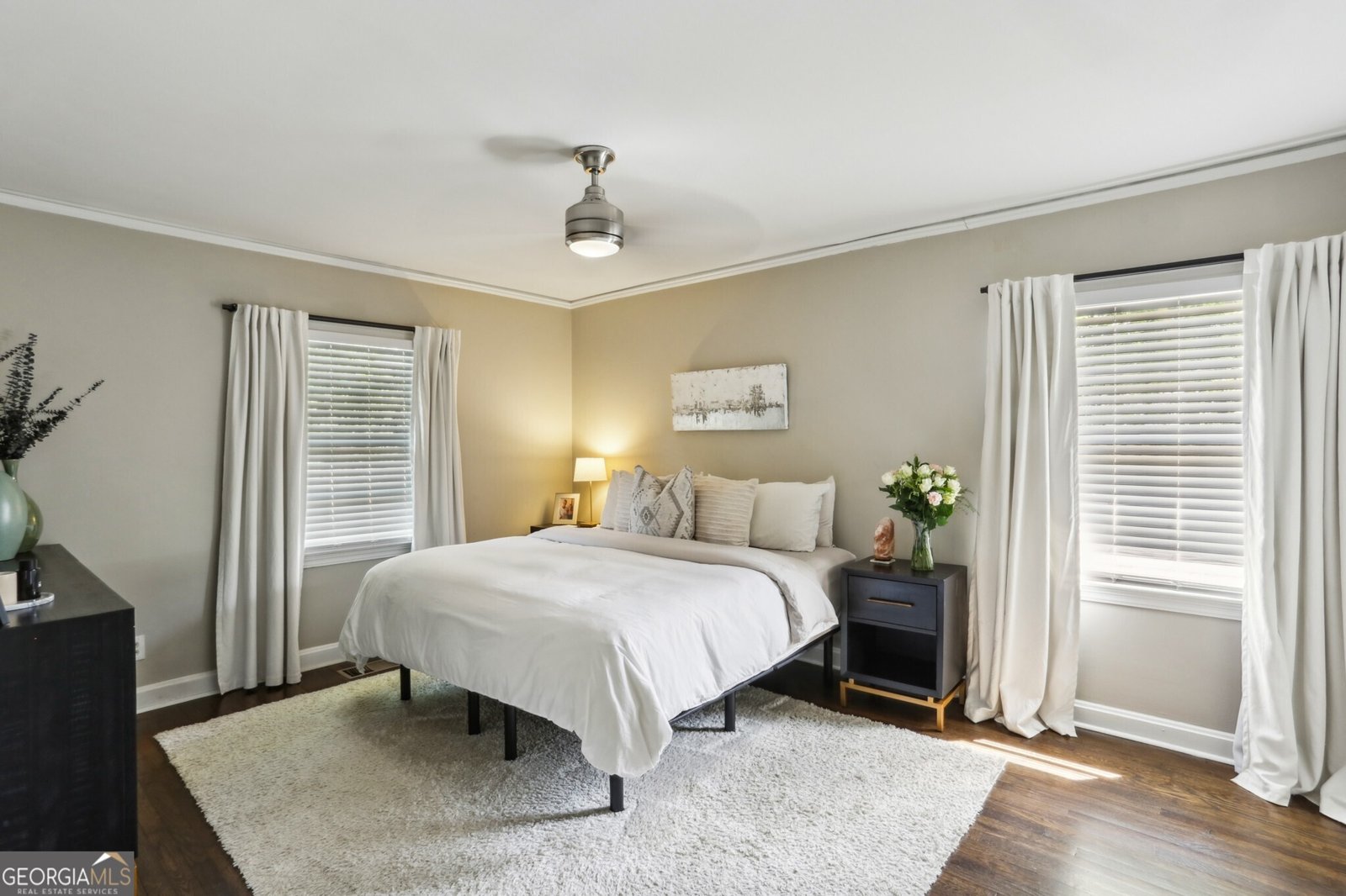 960 Lindridge Drive Atlanta - 18