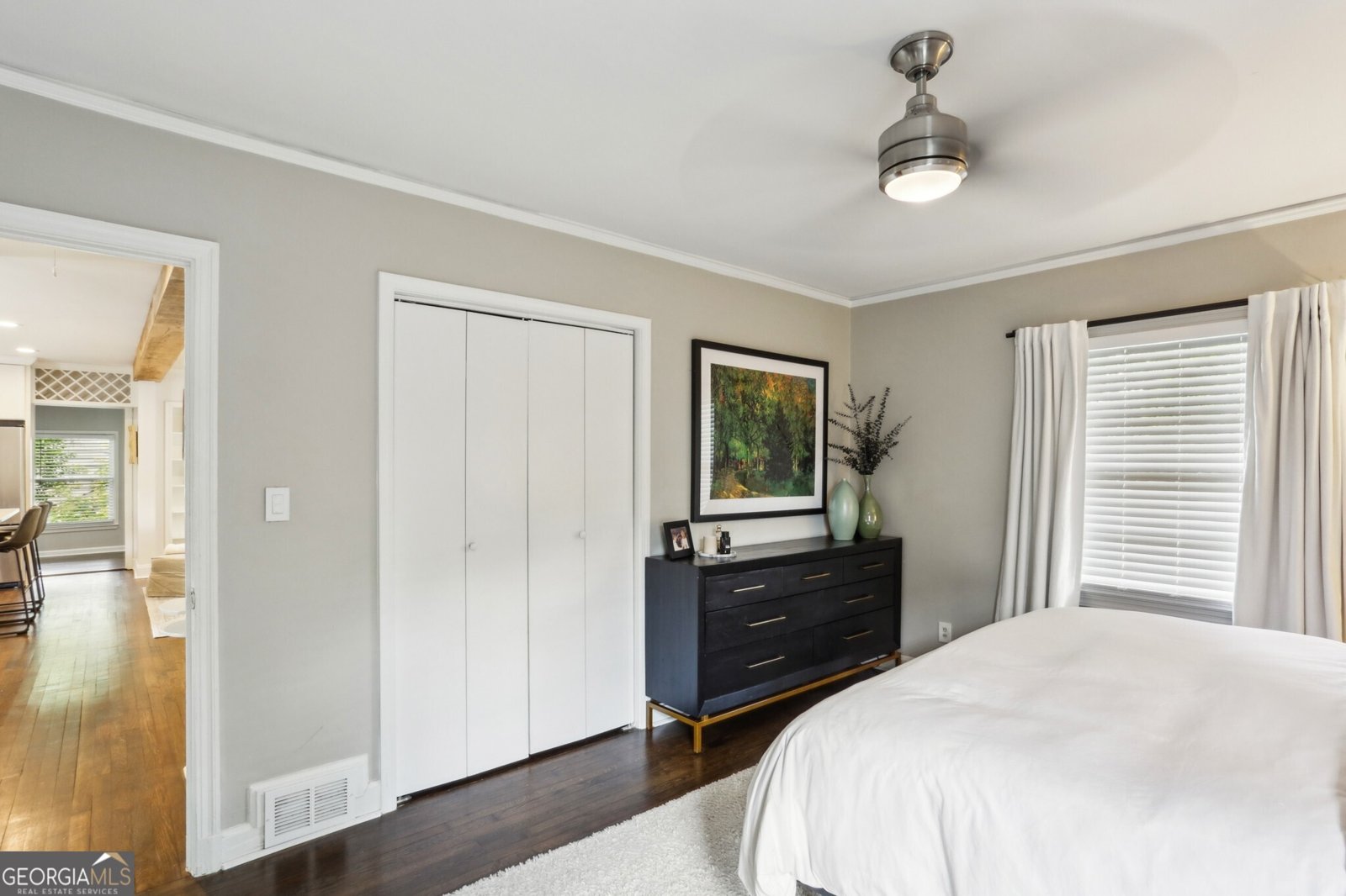 960 Lindridge Drive Atlanta - 19