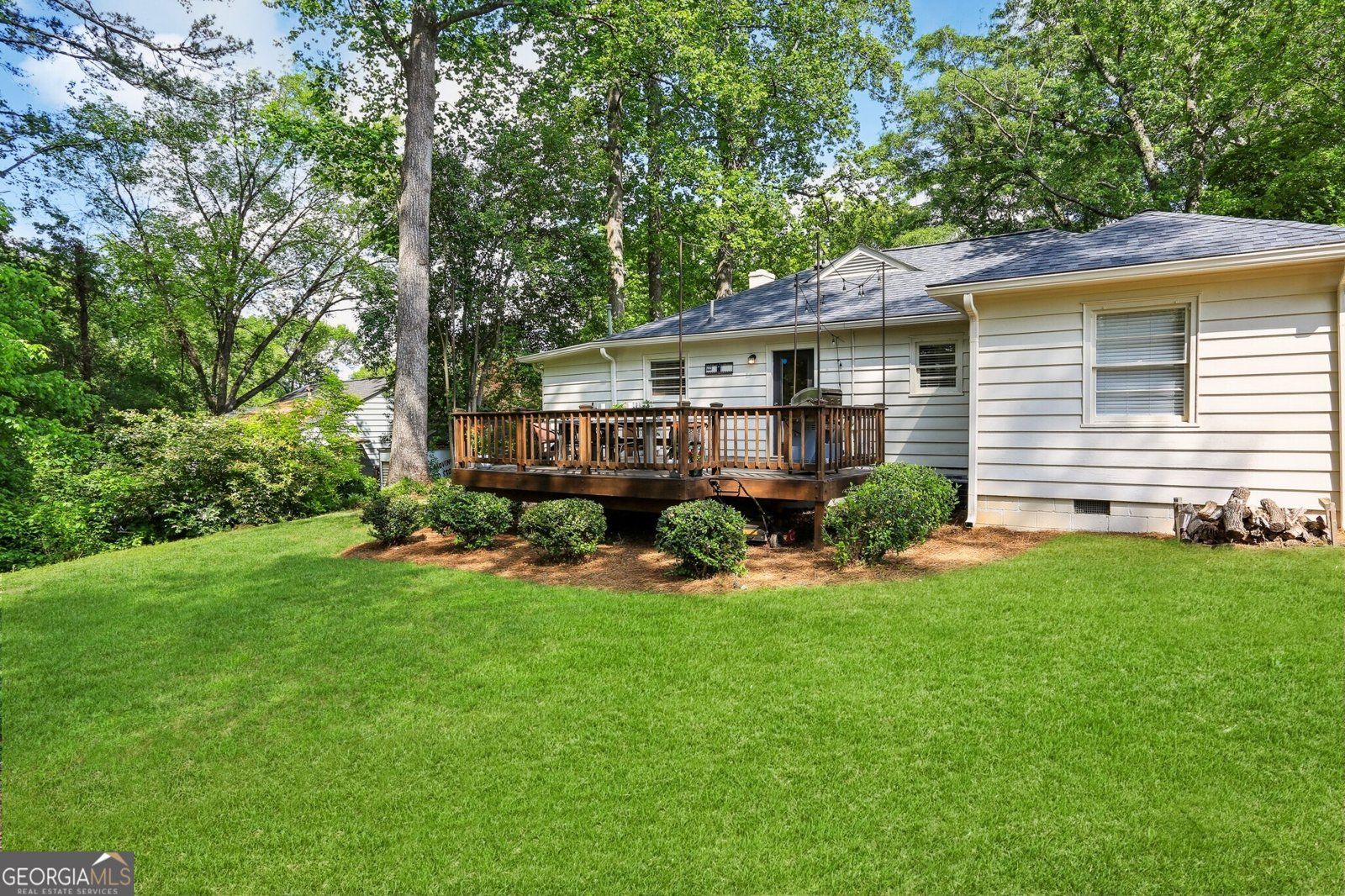 960 Lindridge Drive Atlanta - 28