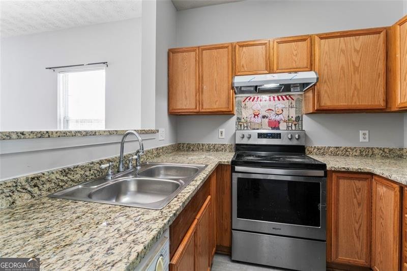 6099 Camden Forrest Cove Riverdale - 16