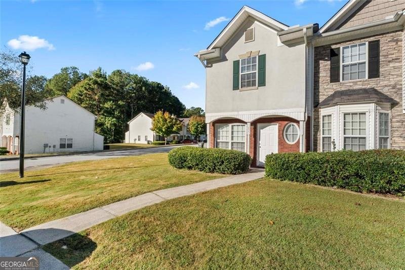 6099 Camden Forrest Cove Riverdale - 2