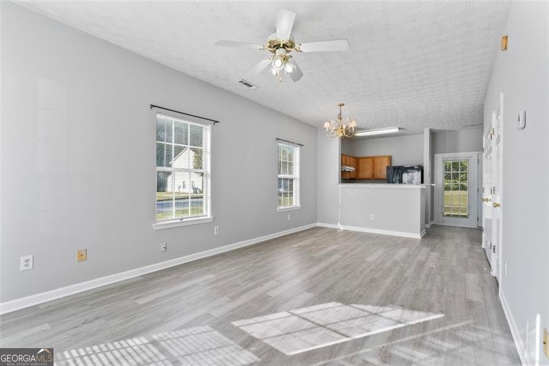 6099 Camden Forrest Cove Riverdale - 9