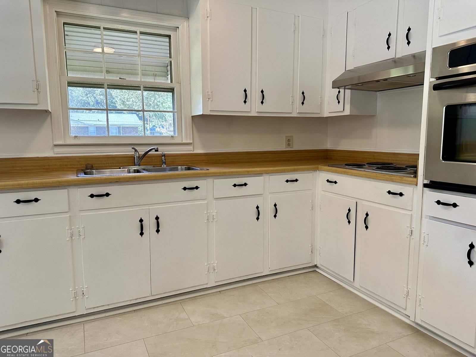 111 Howard Street Byron - 11