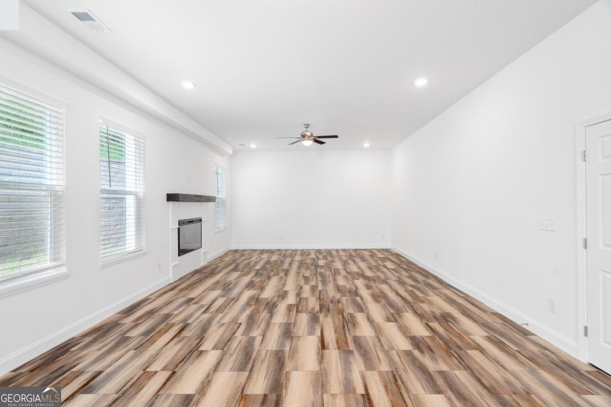 830 Dixon Drive Gainesville - 21