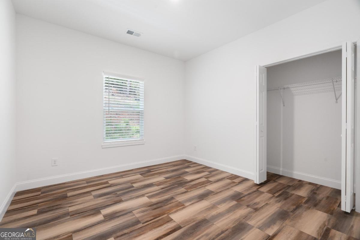 830 Dixon Drive Gainesville - 28