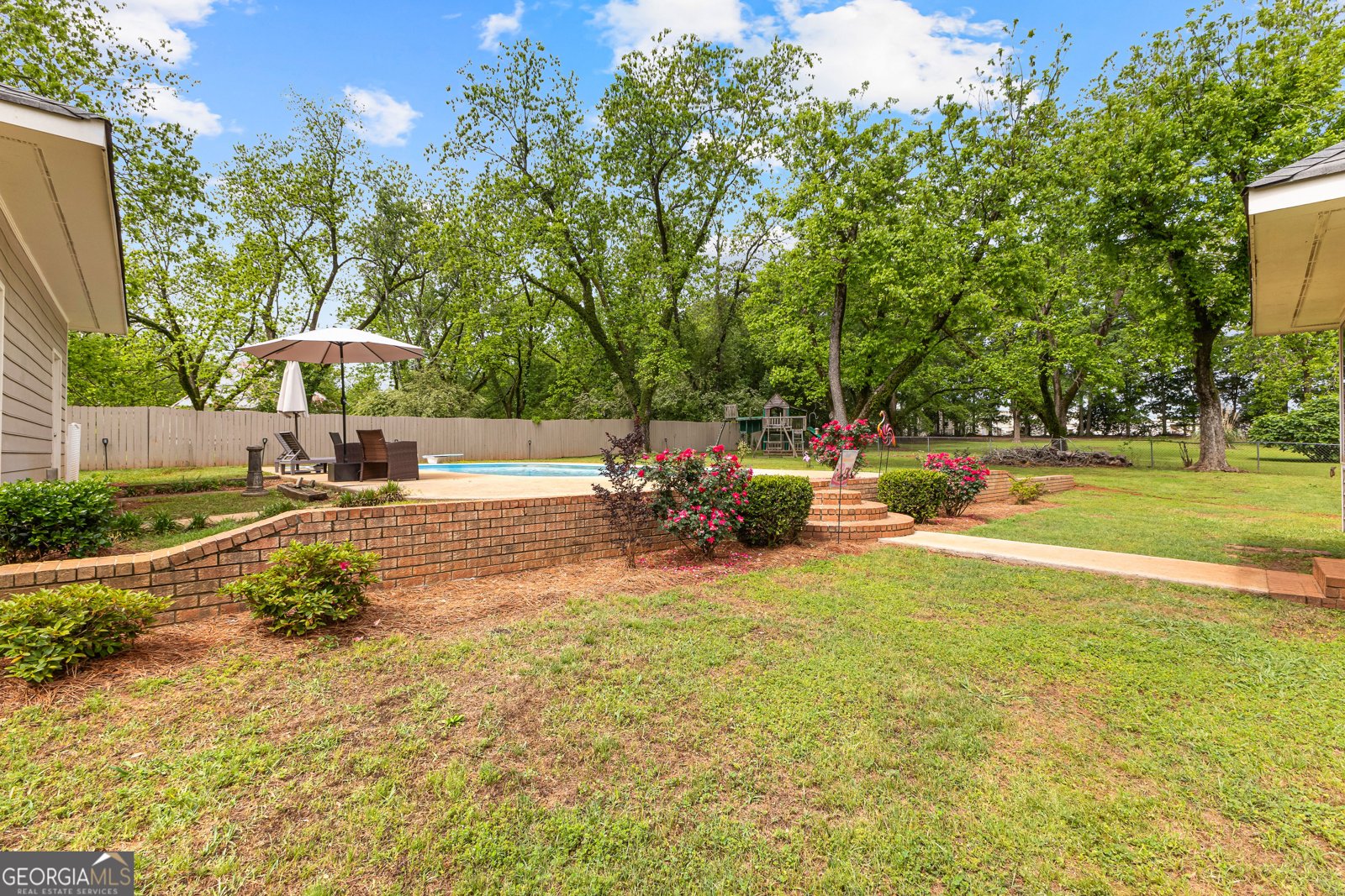 109 Maple Drive Barnesville - 40