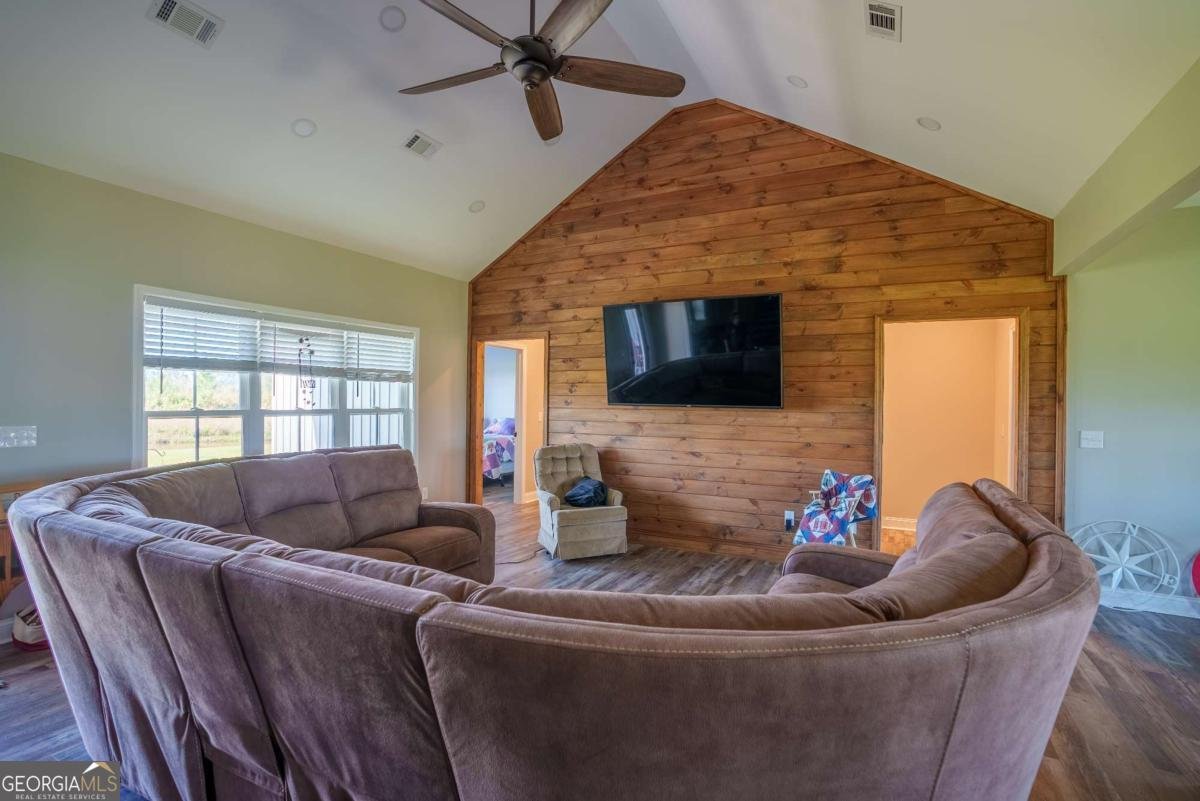 315 Crosby Chapel Ch Baxley - 12