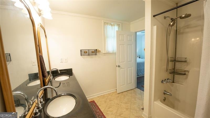 2881 PARROTT Avenue Atlanta - 19