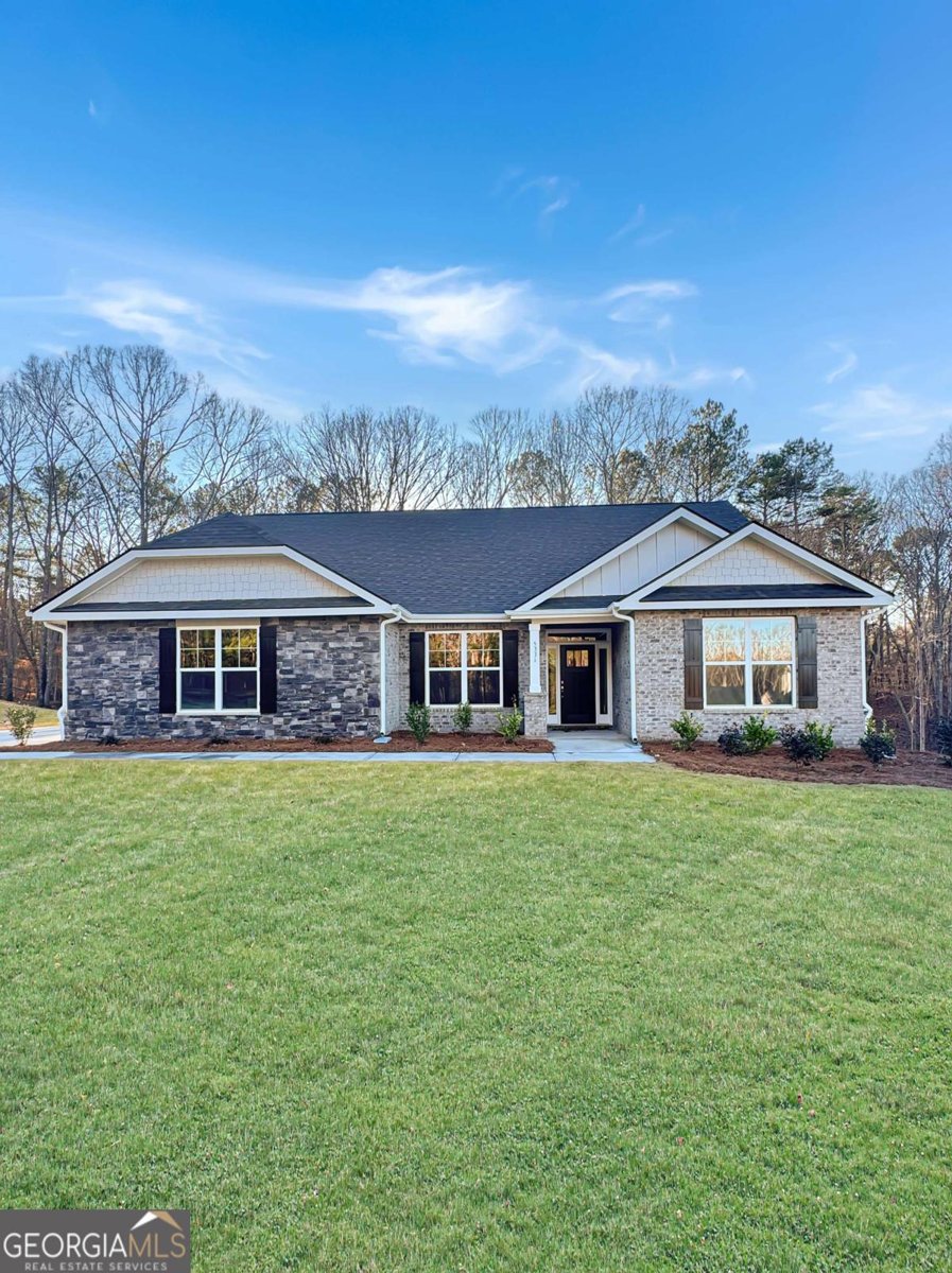 5331 Tuscany Drive Douglasville - 1