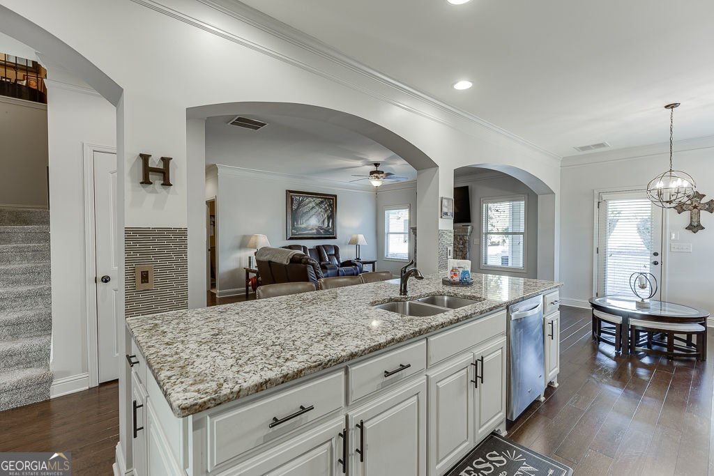 2225 Independence Lane Buford - 11