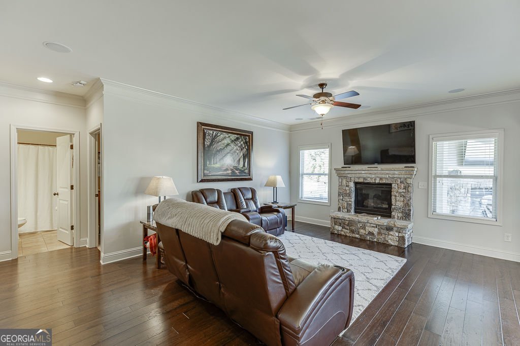 2225 Independence Lane Buford - 18