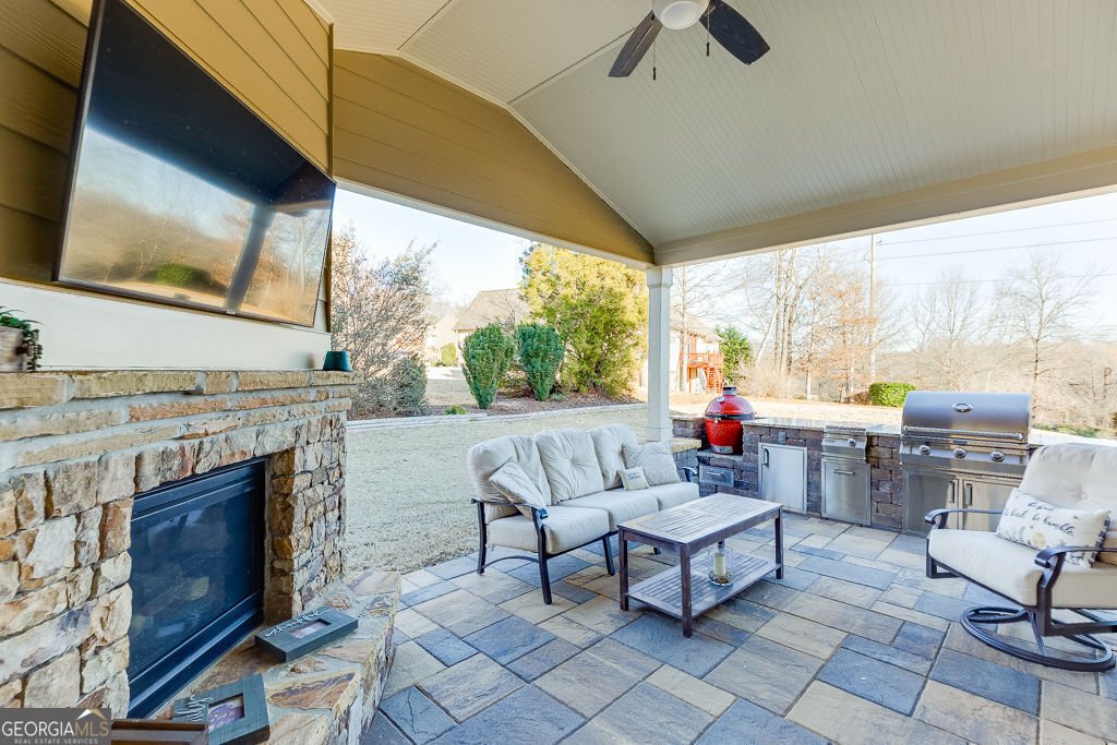 2225 Independence Lane Buford - 43