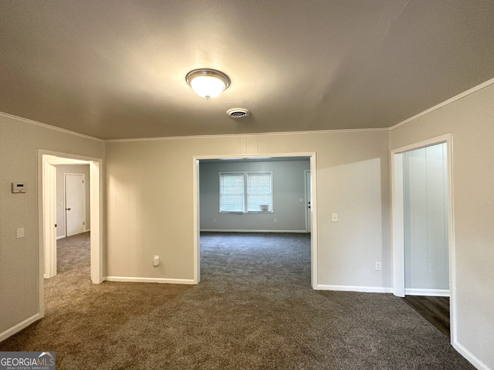 660 Thomasville Boulevard Atlanta - 1