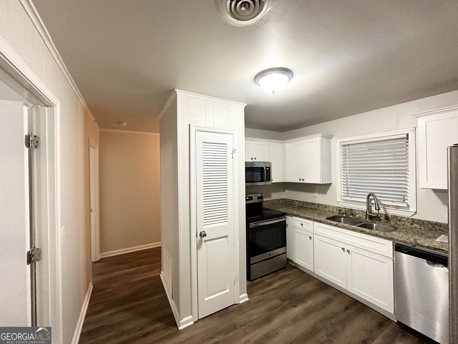 660 Thomasville Boulevard Atlanta - 2