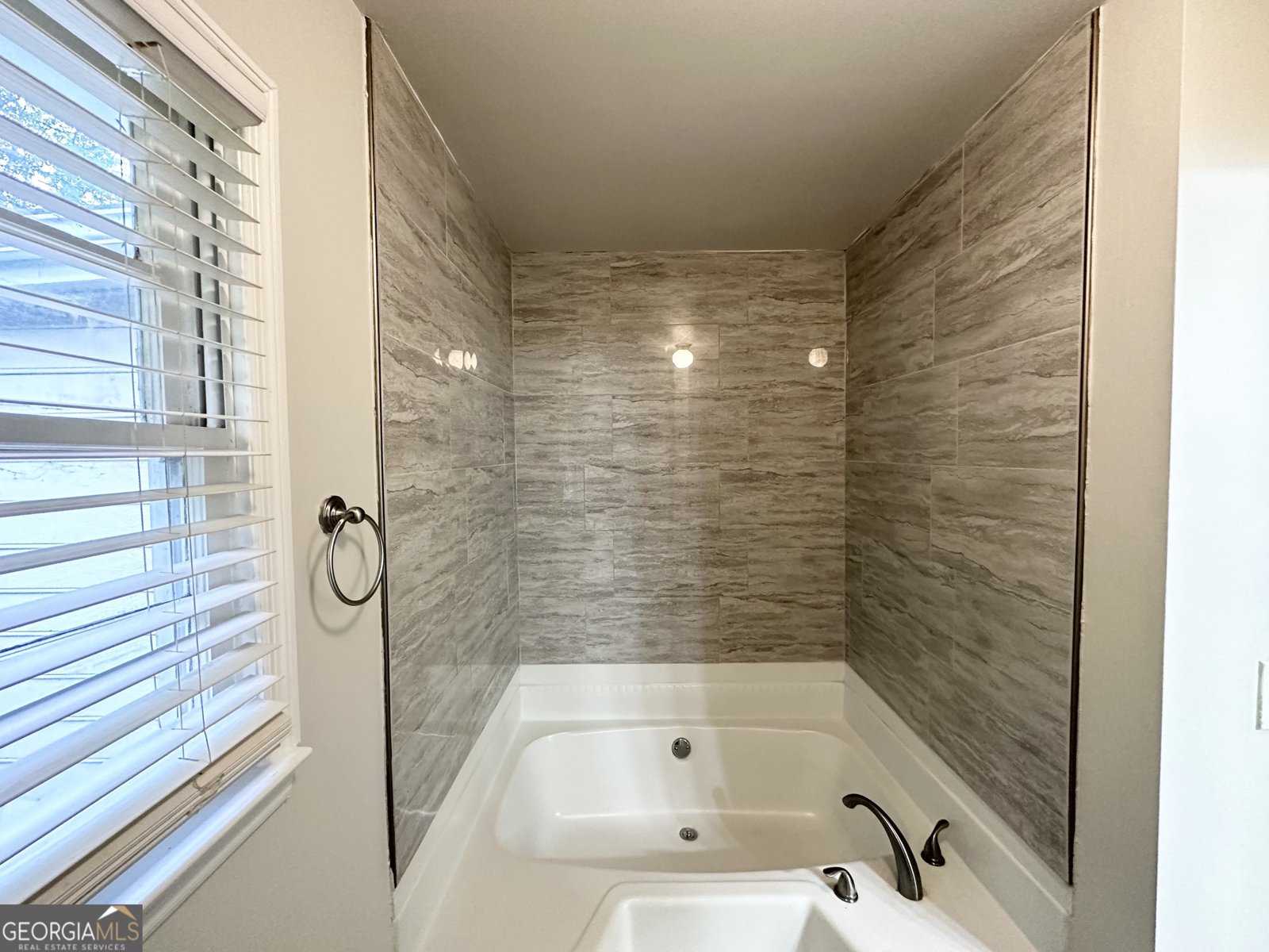 660 Thomasville Boulevard Atlanta - 22