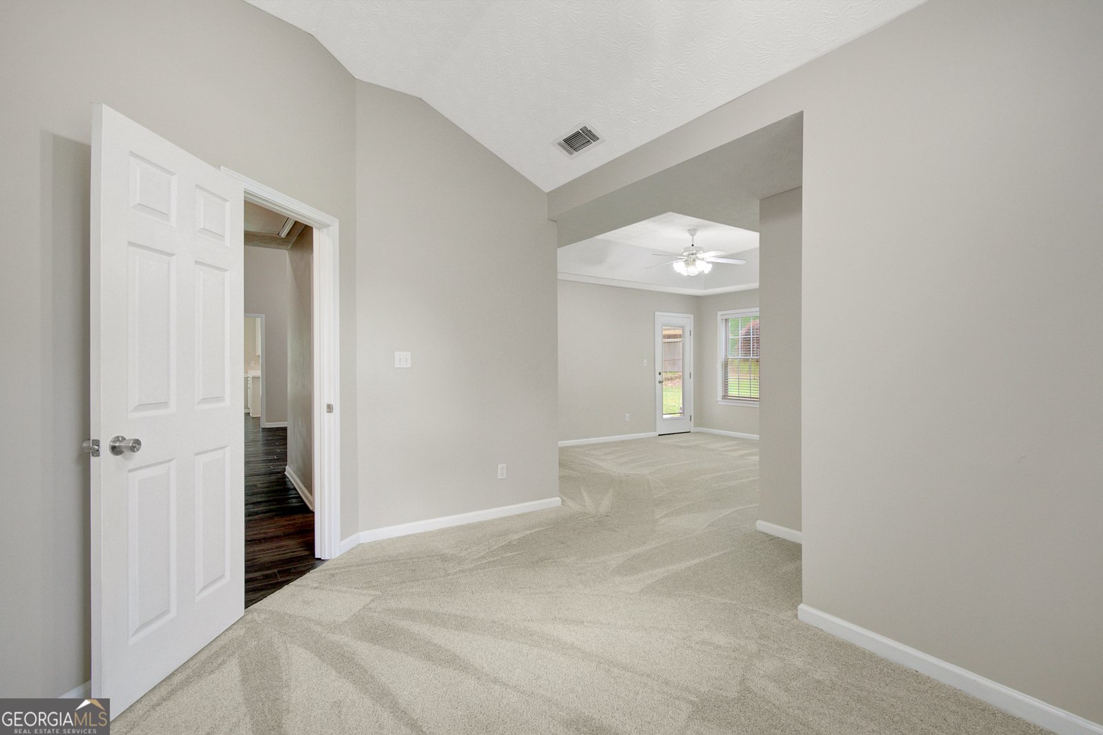 35 Wenham Lane Sharpsburg - 15