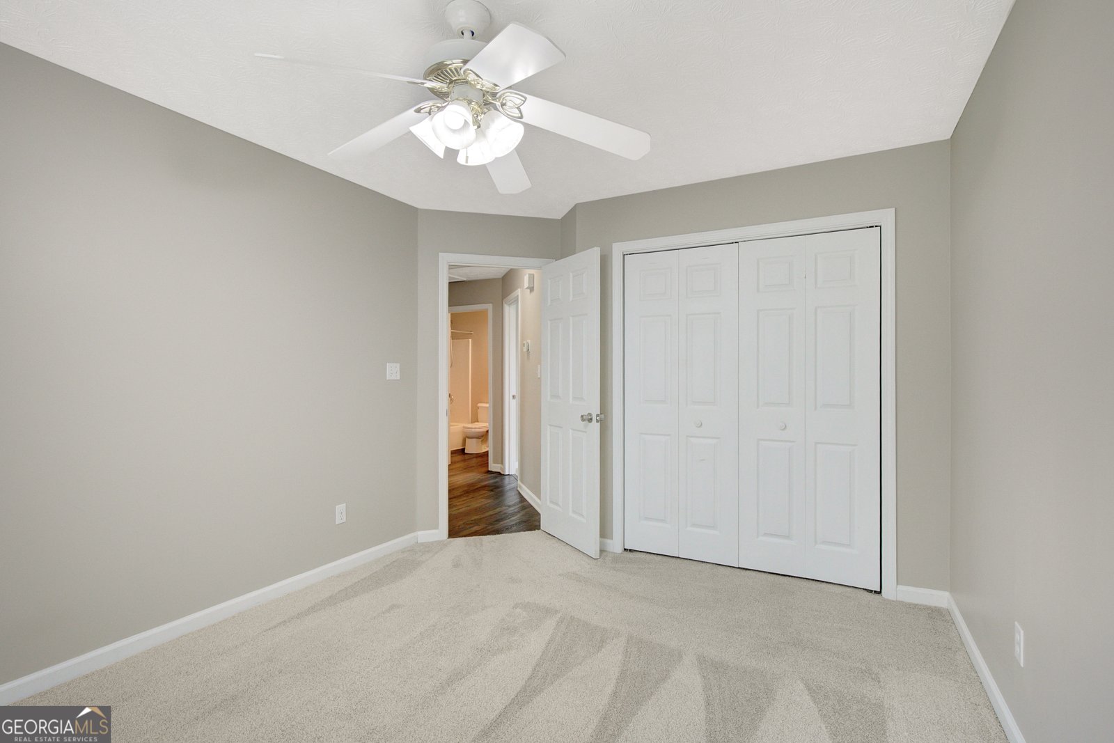 35 Wenham Lane Sharpsburg - 24