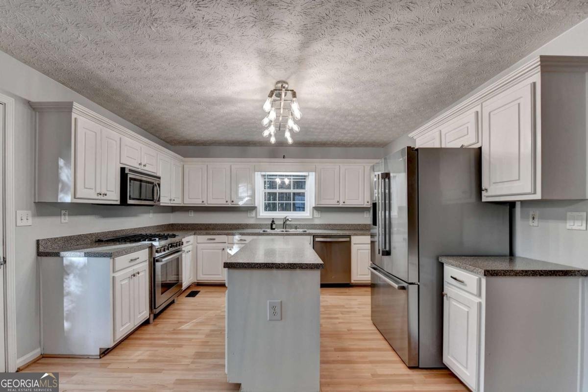 1635 Rushing River Way Suwanee - 10