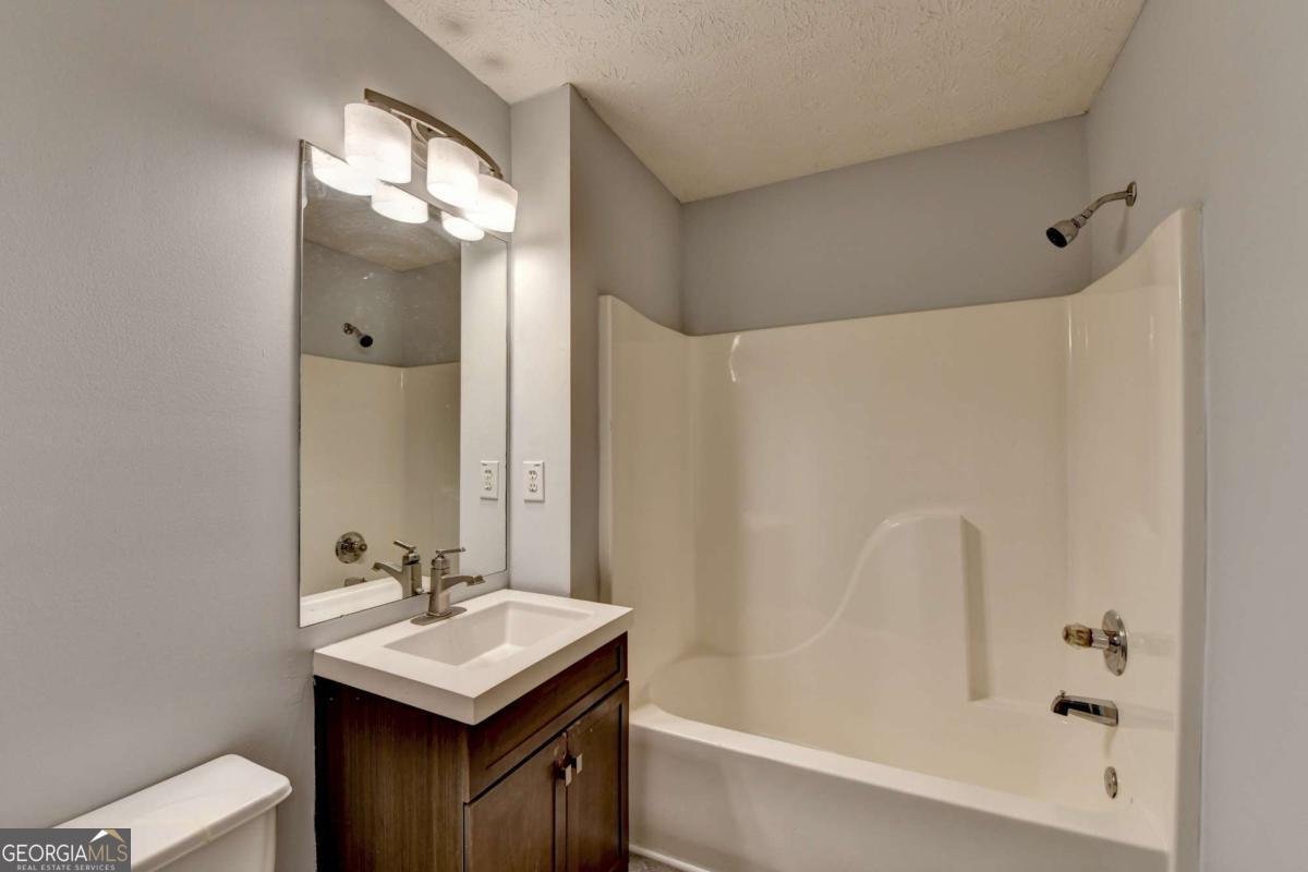 1635 Rushing River Way Suwanee - 30