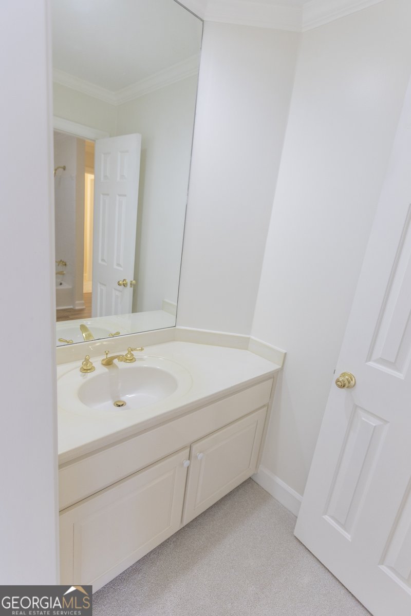 5685 COMMONS Lane Alpharetta - 45