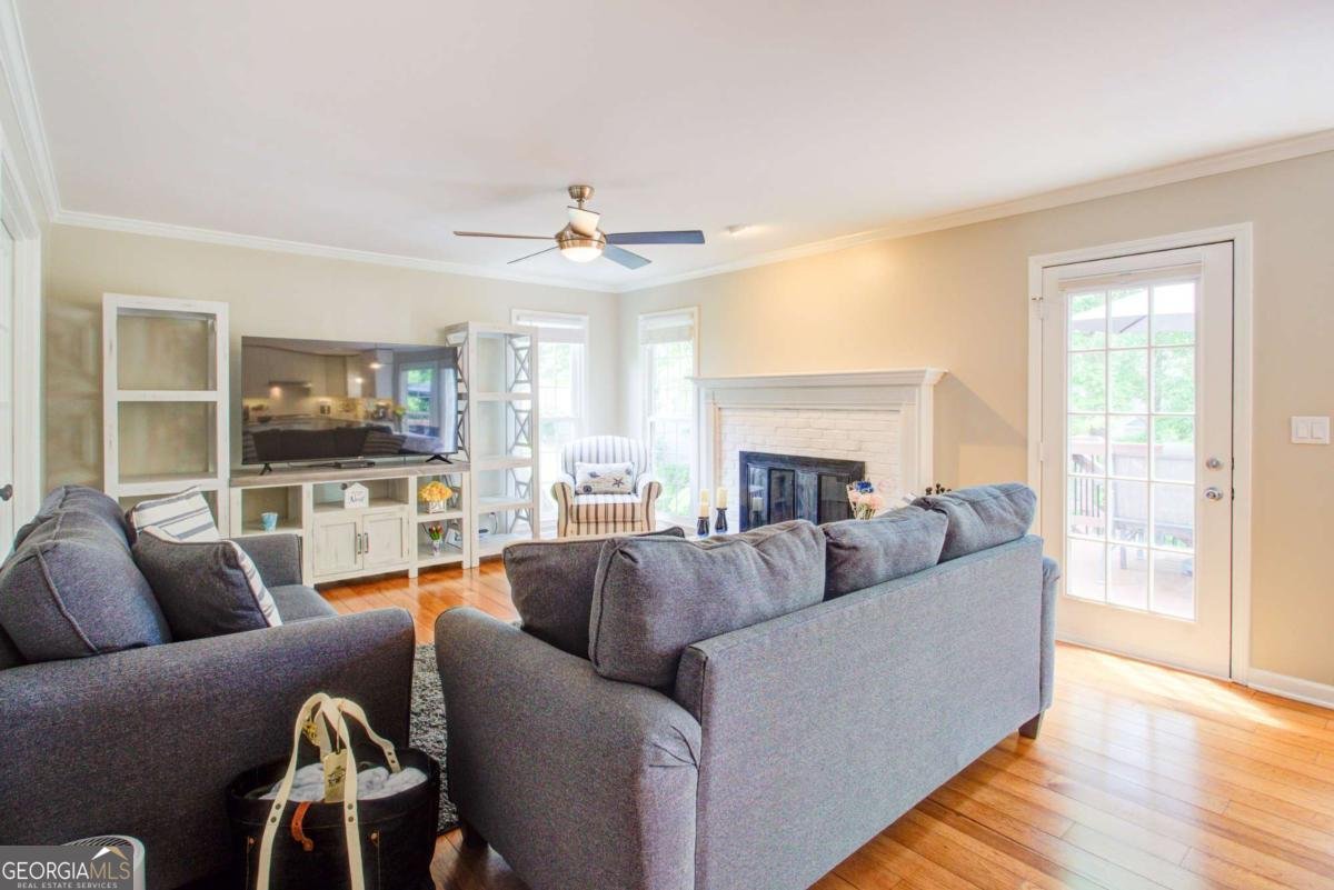 1812 Riverton Drive Suwanee - 13