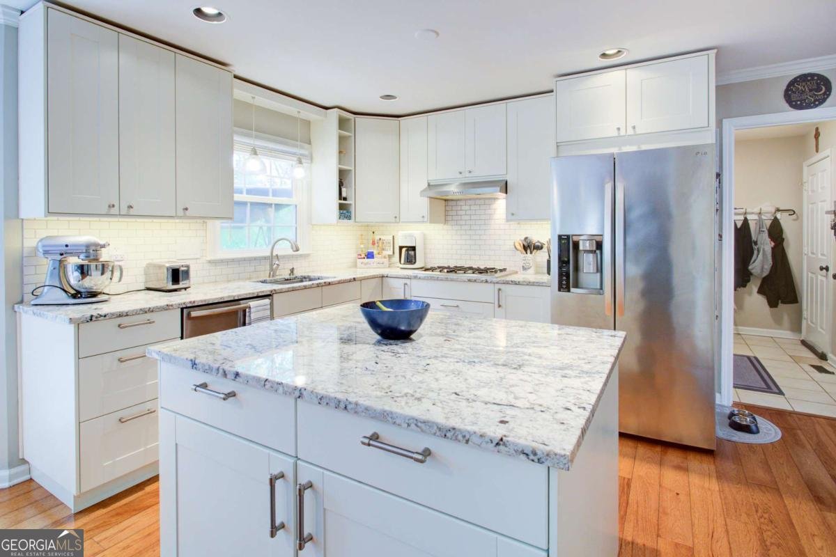 1812 Riverton Drive Suwanee - 17