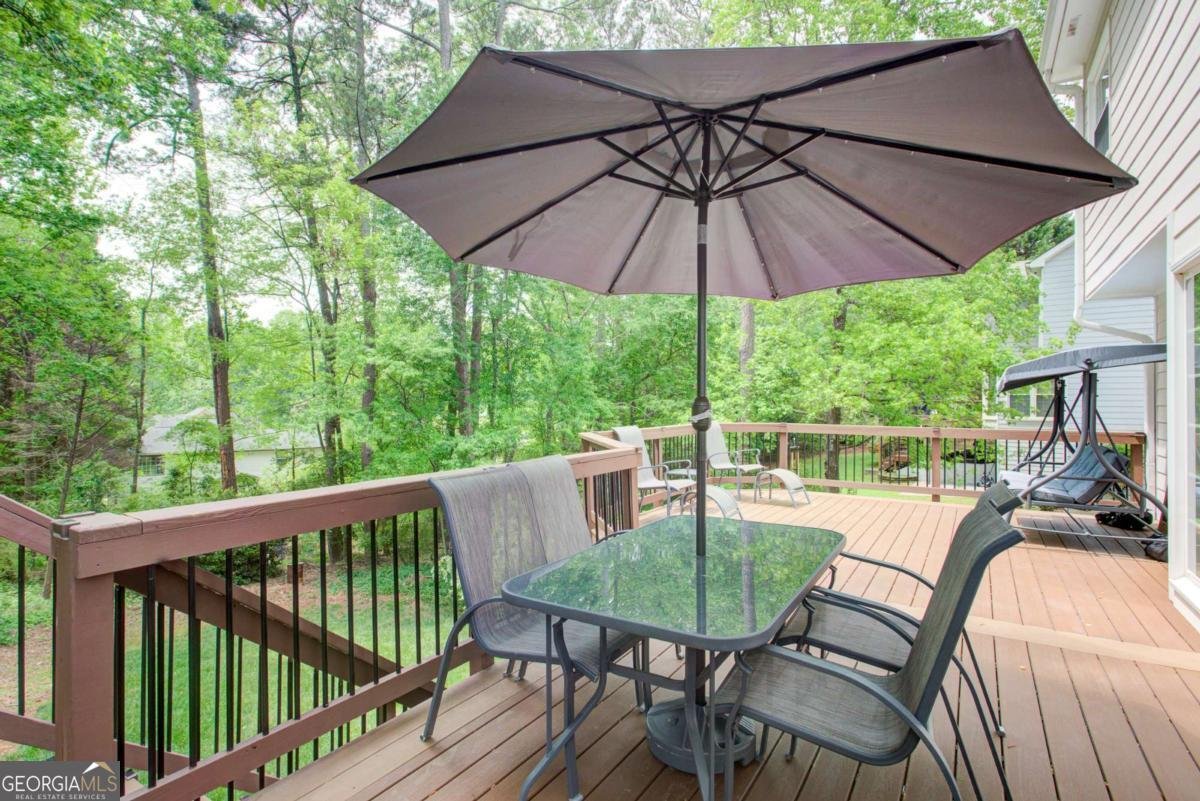 1812 Riverton Drive Suwanee - 33