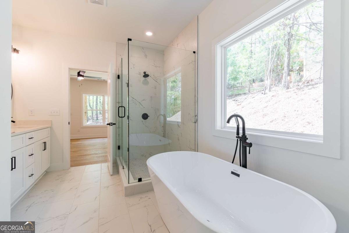 5975 Wellington Avenue Gainesville - 22