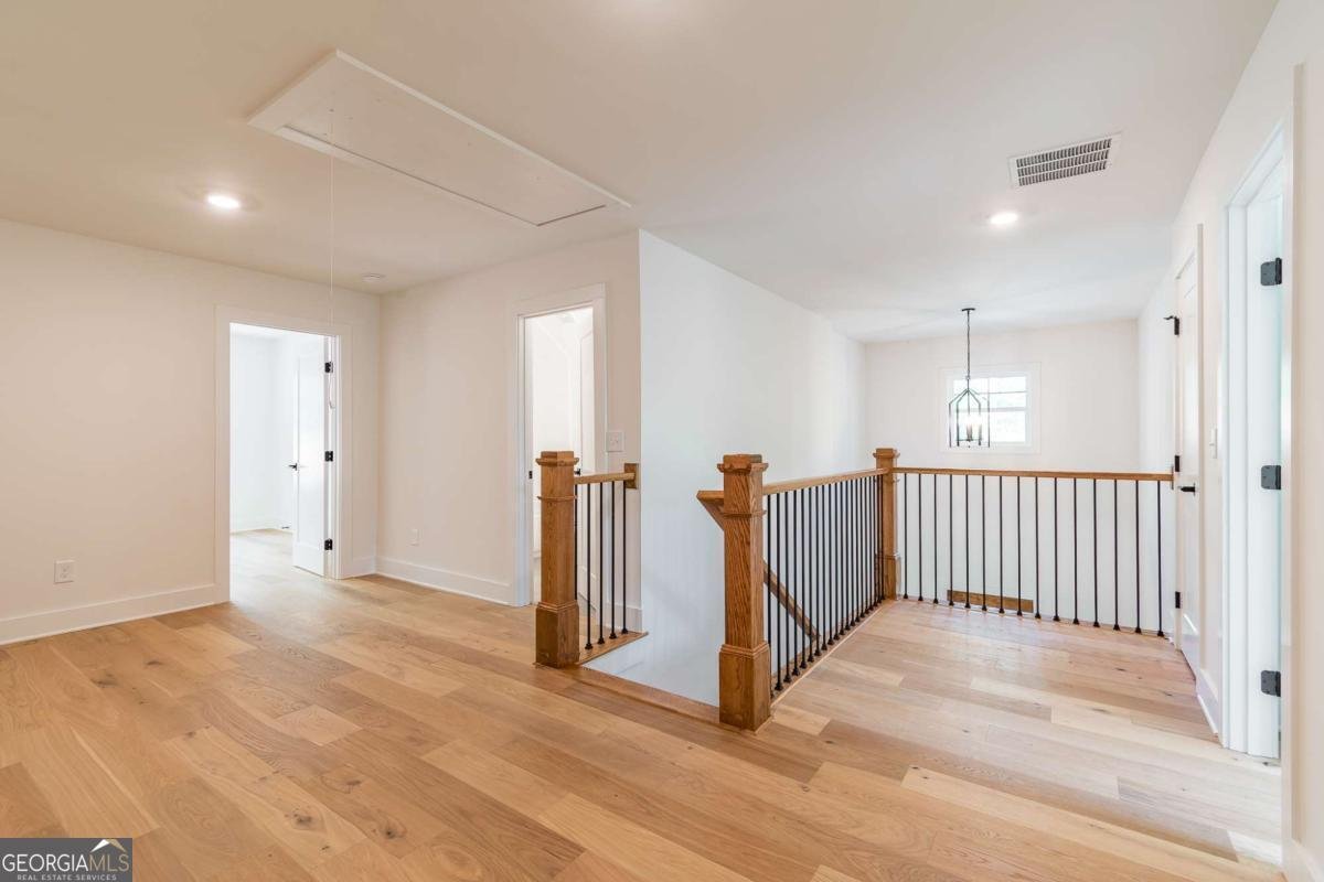 5975 Wellington Avenue Gainesville - 27