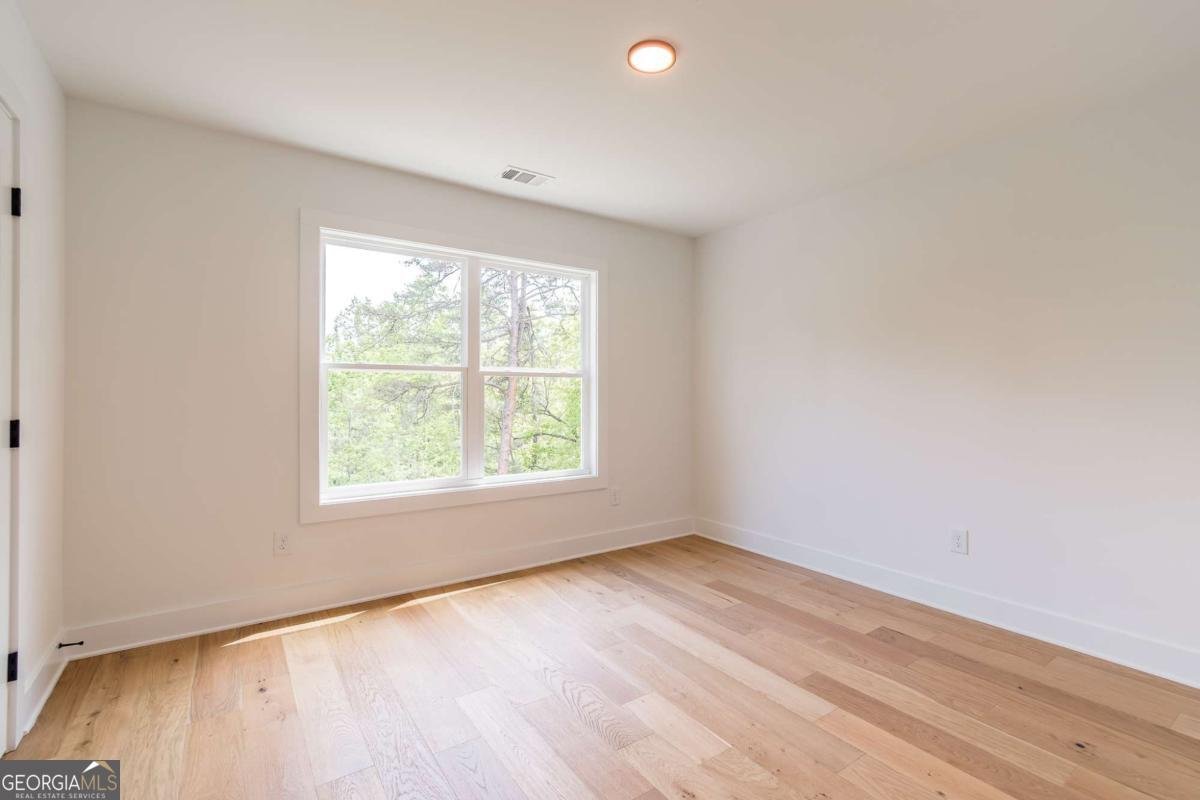 5975 Wellington Avenue Gainesville - 29