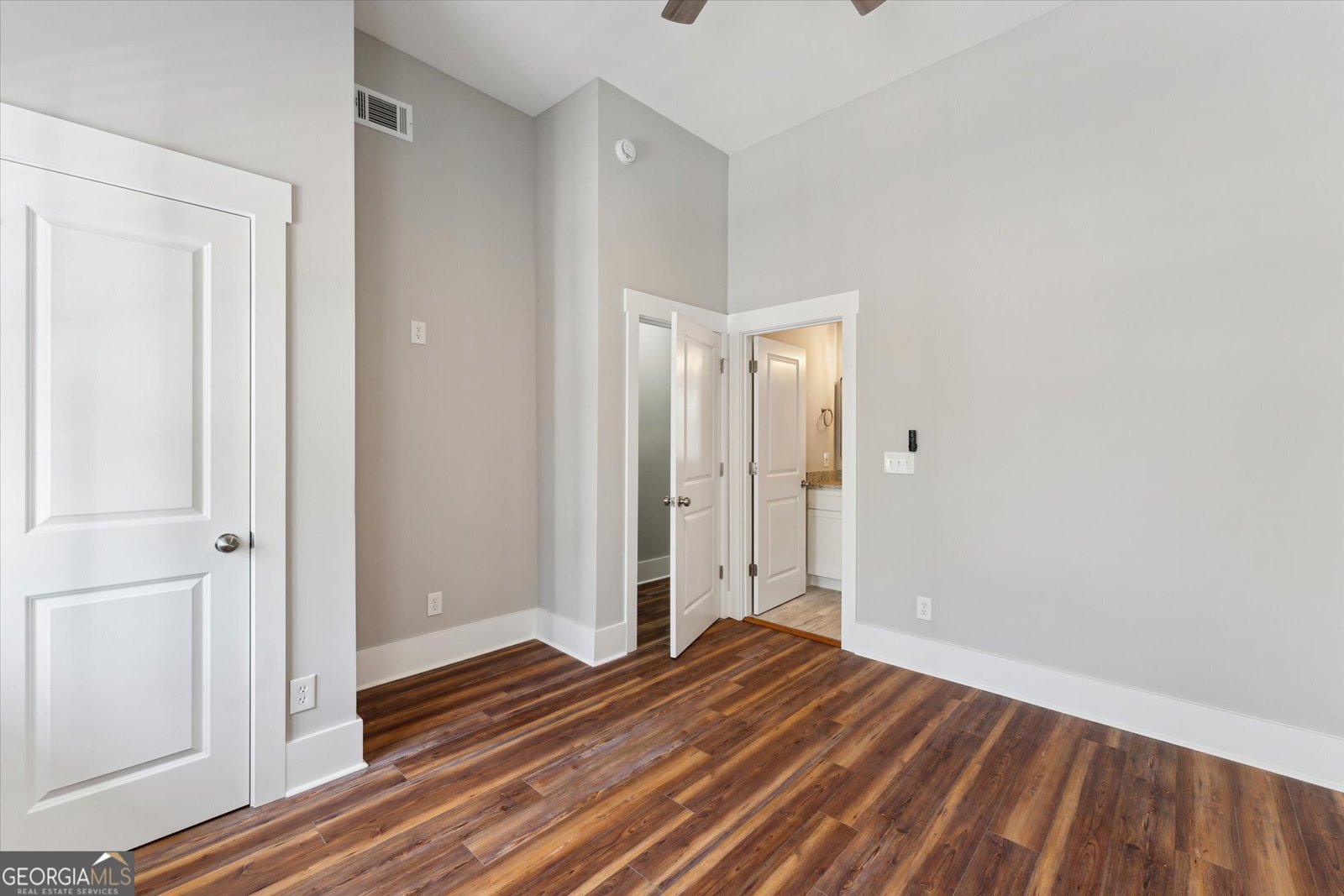 537 Congress Street Savannah - 25