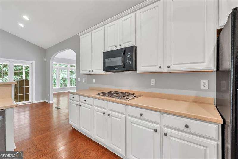 2825 HARBOR COVE Court Cumming - 16