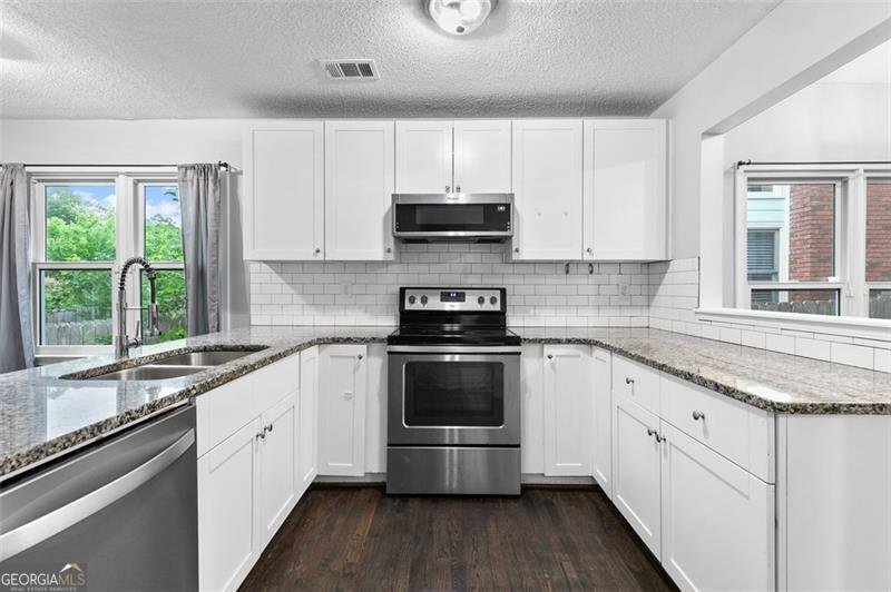 969 Oak Street Atlanta - 9