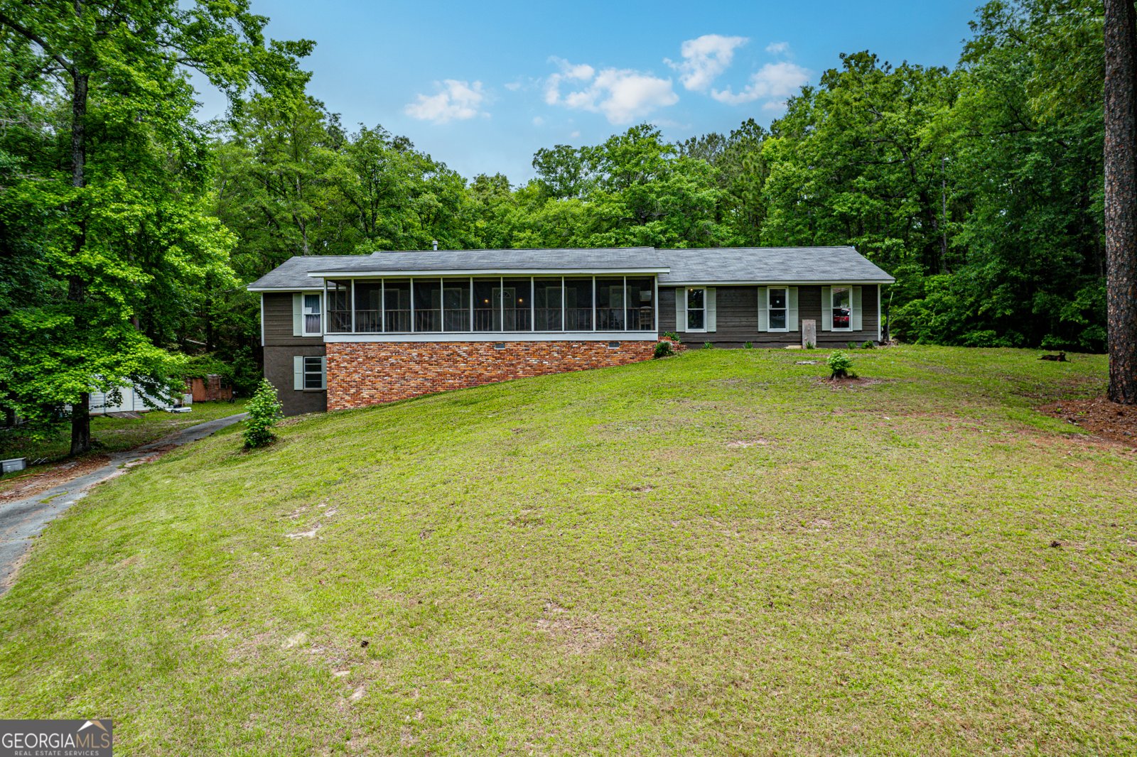 126 Rockingham Place Macon - 1