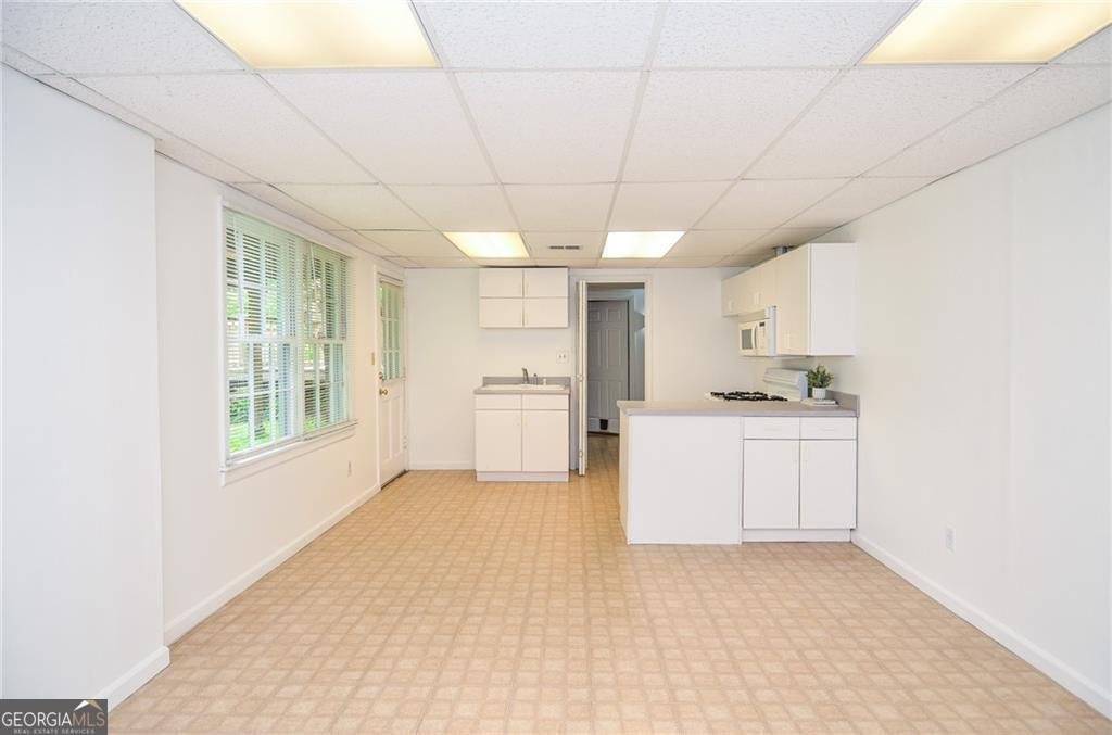 830 Montego Way Lilburn - 68