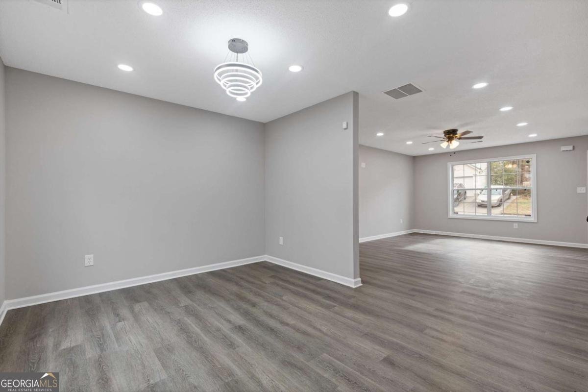 7074 Ravenwood Lane Lithonia - 12