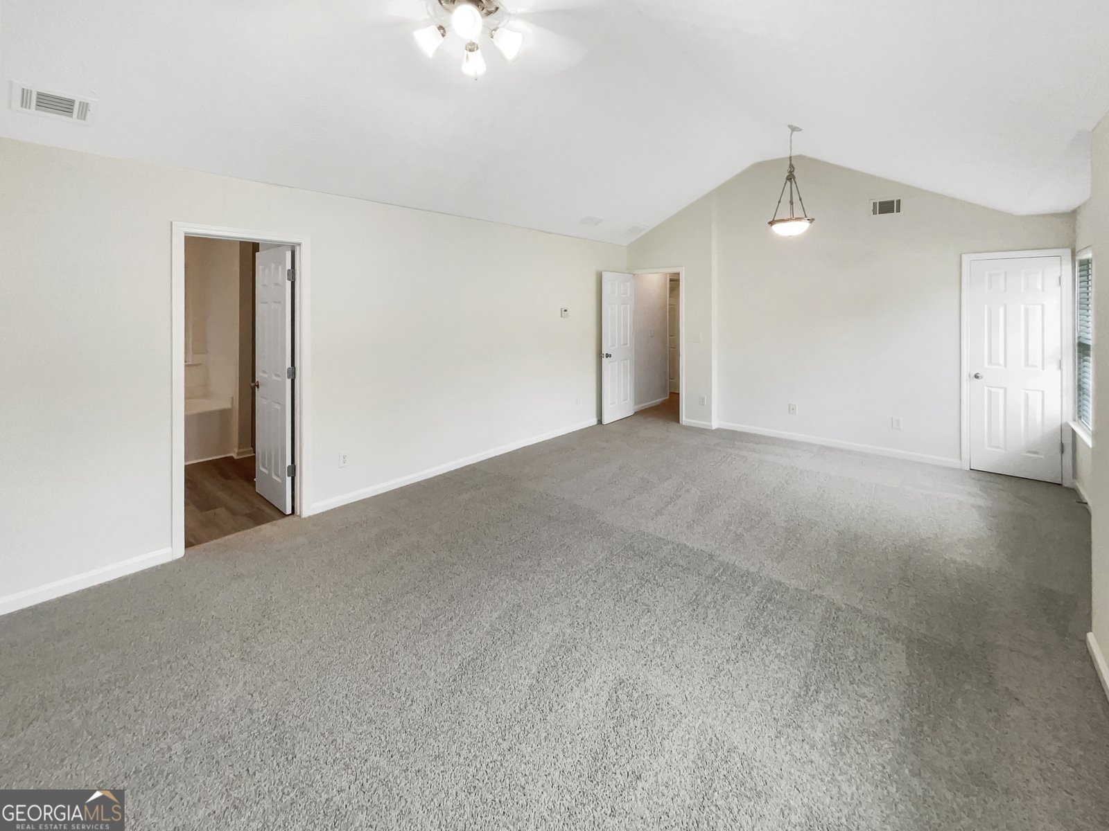 532 Hemlock Drive Winder - 30